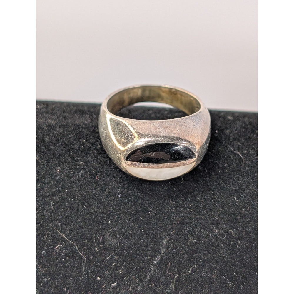Sterling Silver In Lay Black Onyx Dome Ring Size 6